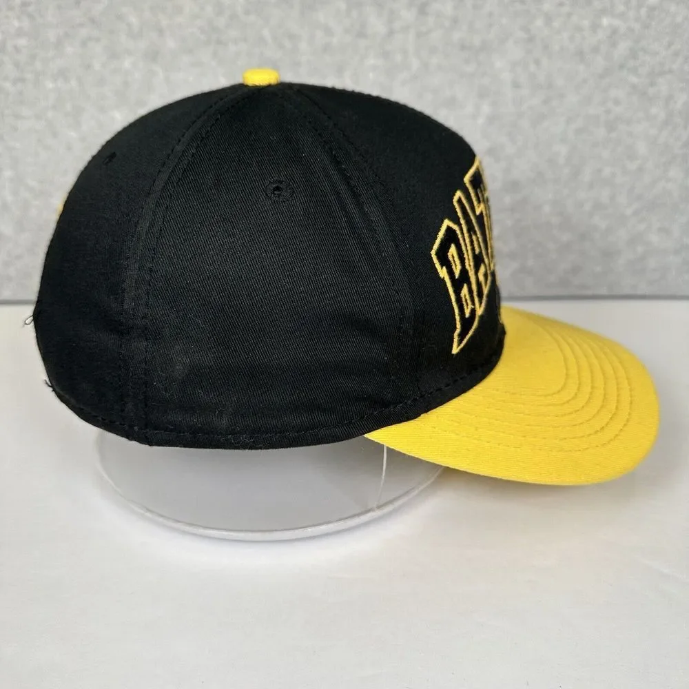 Batman The Dark Knight Hat Cap Youth Snapback Yellow‎ Black